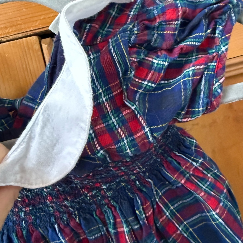 JoJo Maman Bébé Navy Smocked Tartan Party Dress red and blue plaid 4T 5T - Picture 4 of 8